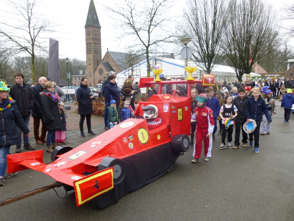 P1040945 Schoolcarnaval De Lutte